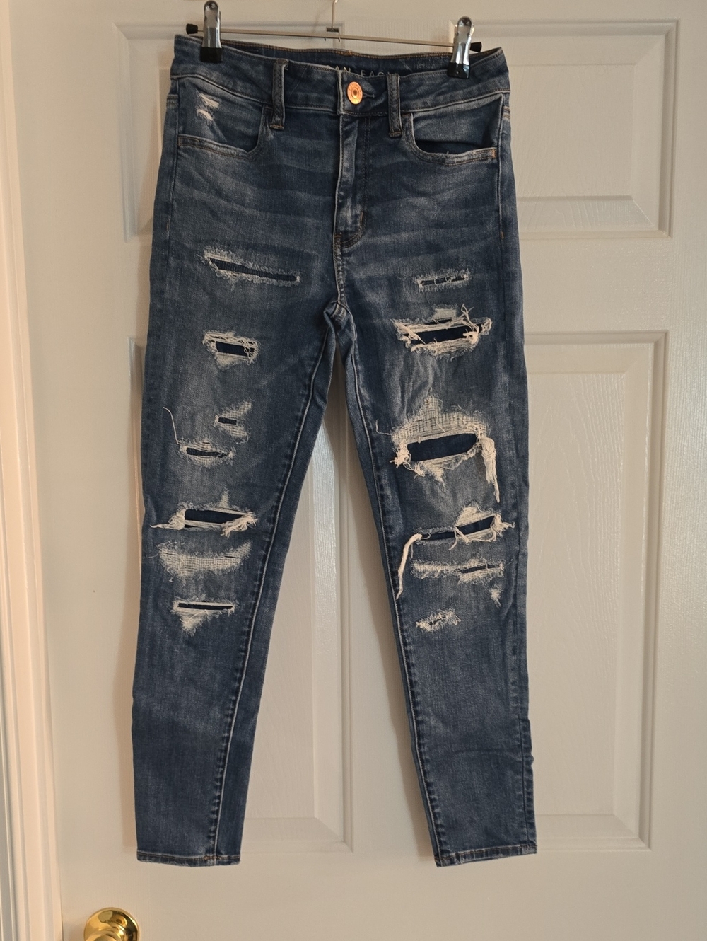 American Eagle Outfitters Distressed Skinny Jeans - Blue
